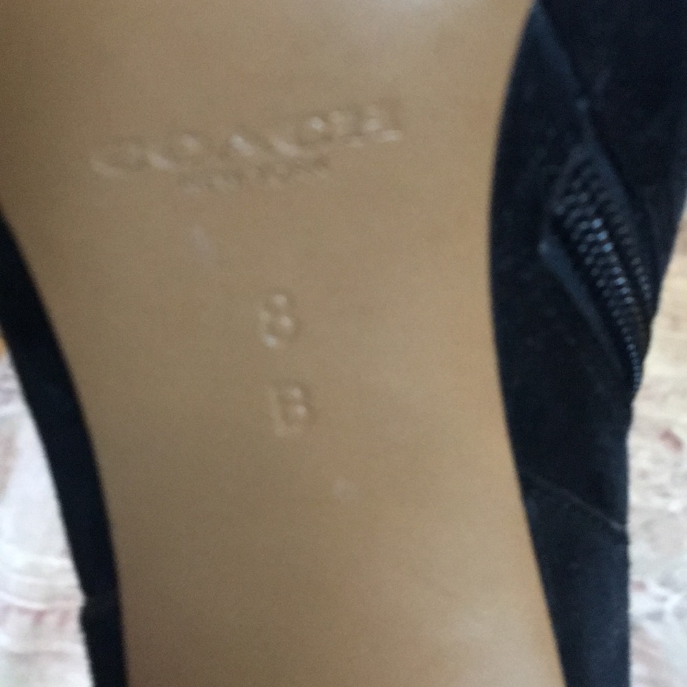 Coach Seneca Black Suede 3.5” Heels Booties Size 8 - Picture 7 of 8